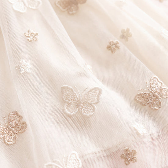 Sorbet ivory tulle fabric texture